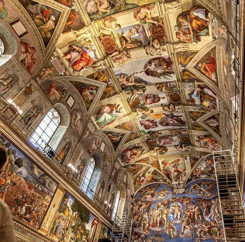 Sistine chapel with art from Michaelangelo as part of our travel guide.