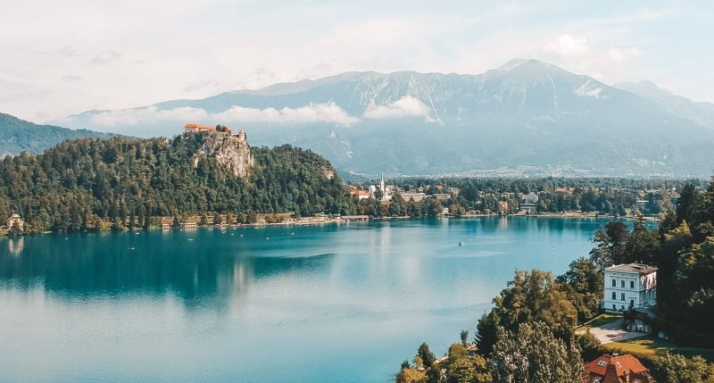 Lake Bled with the castle and mountains. Things to do at Lake Bled
