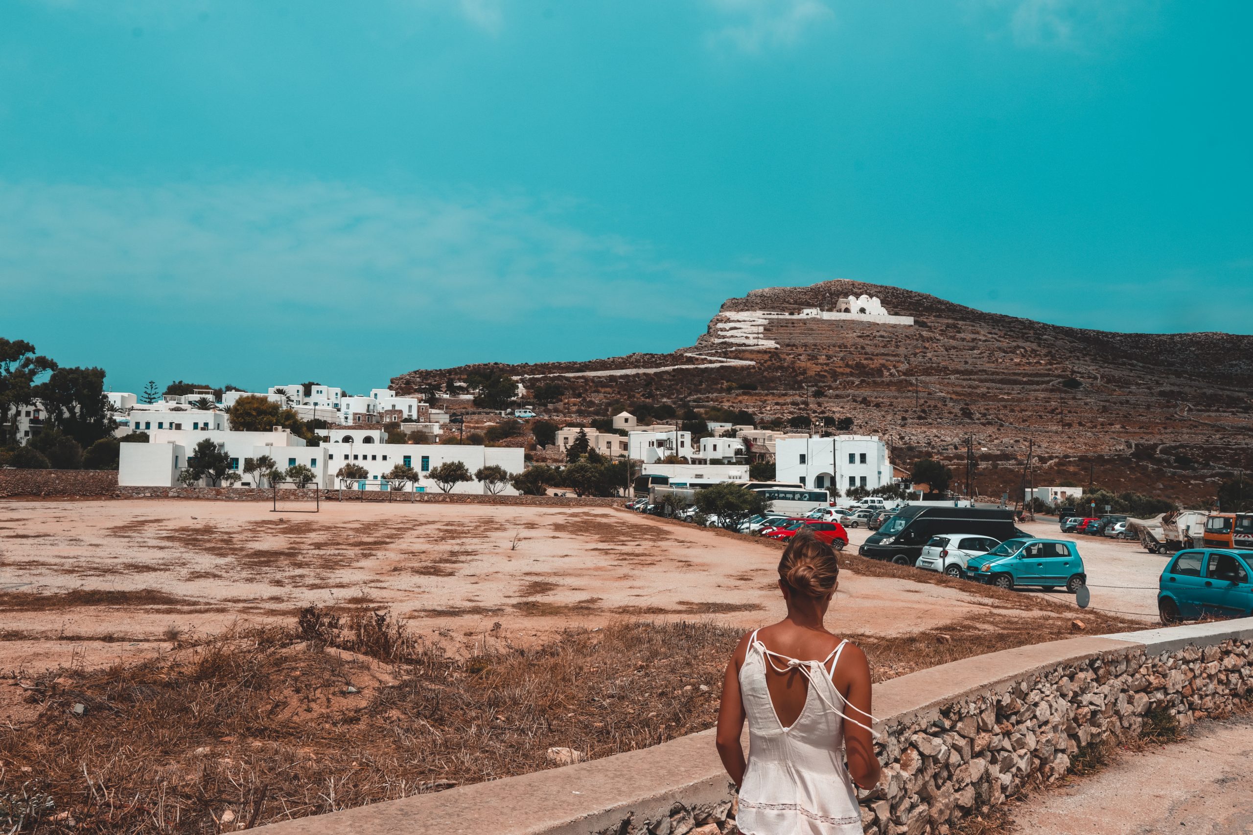 Folegandros Chora and Panagia church. Where to stay in Folegandros