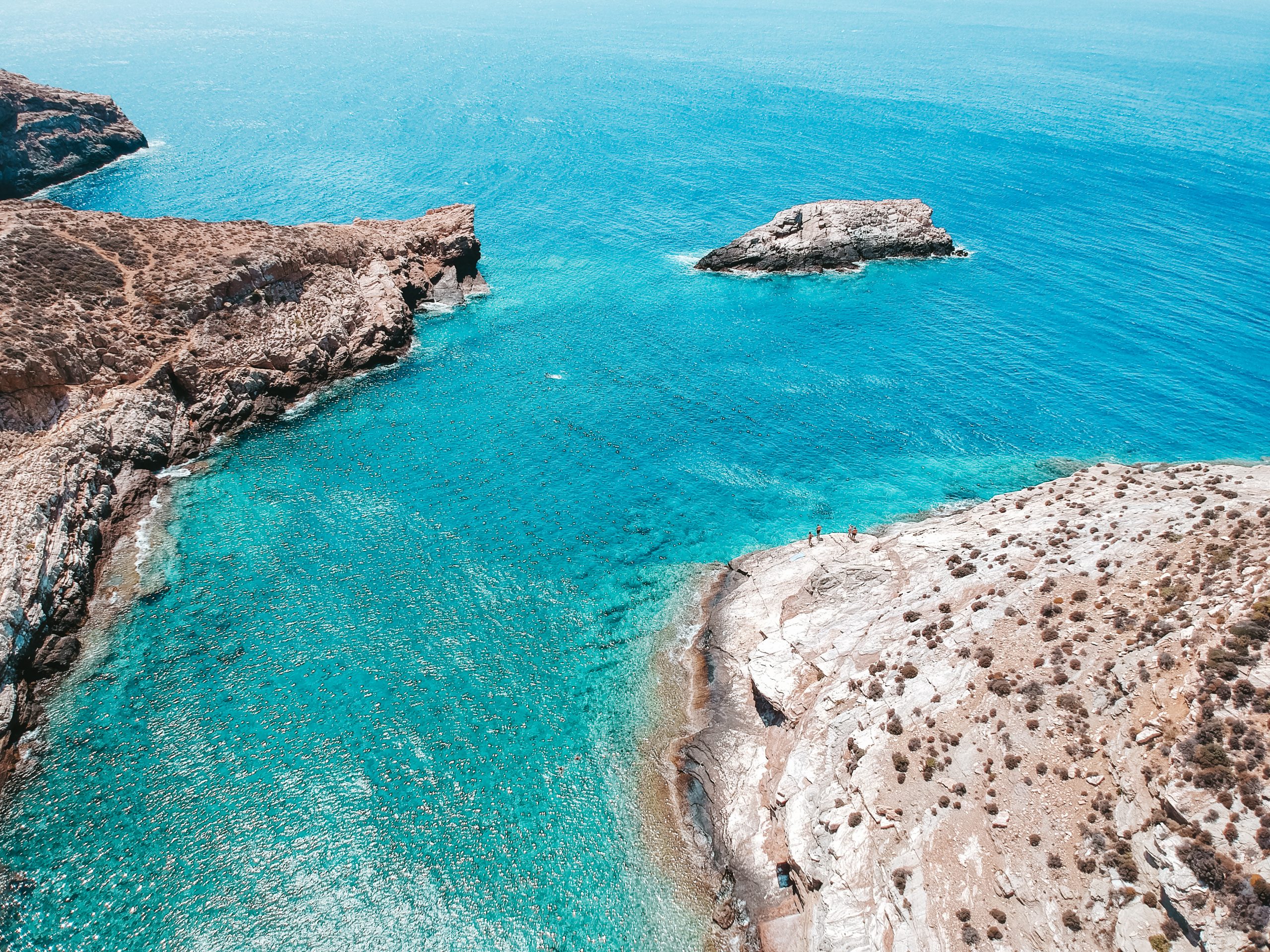 Livadaki beach from above. Turquoise waters and rocks. Best beaches in Folegandros